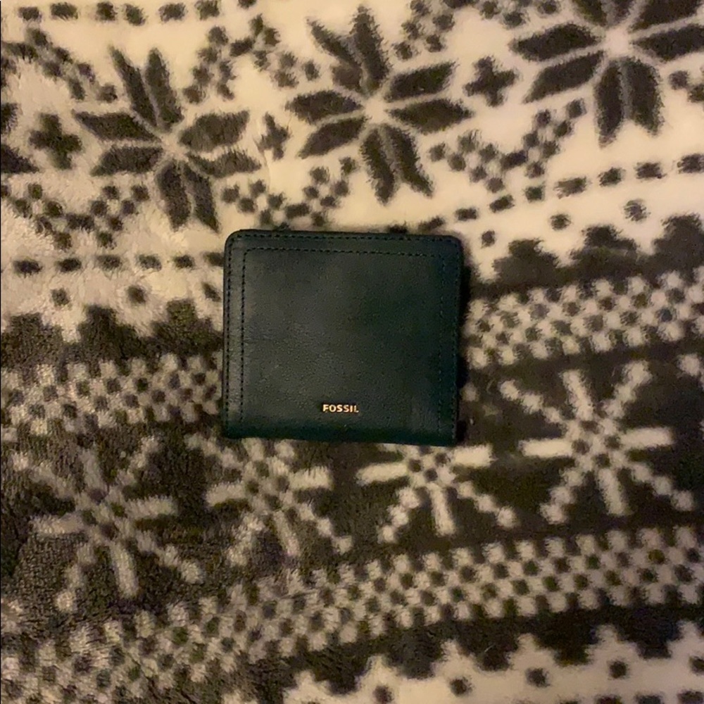 🌟 💰Brand New Fossil wallet !